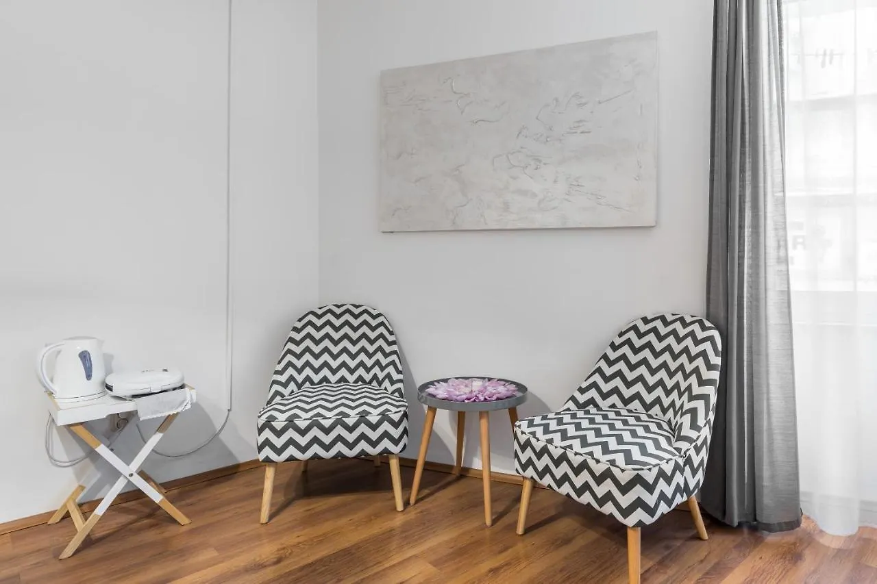 Chic Apartment Steps From Diocletian'S Palace Split